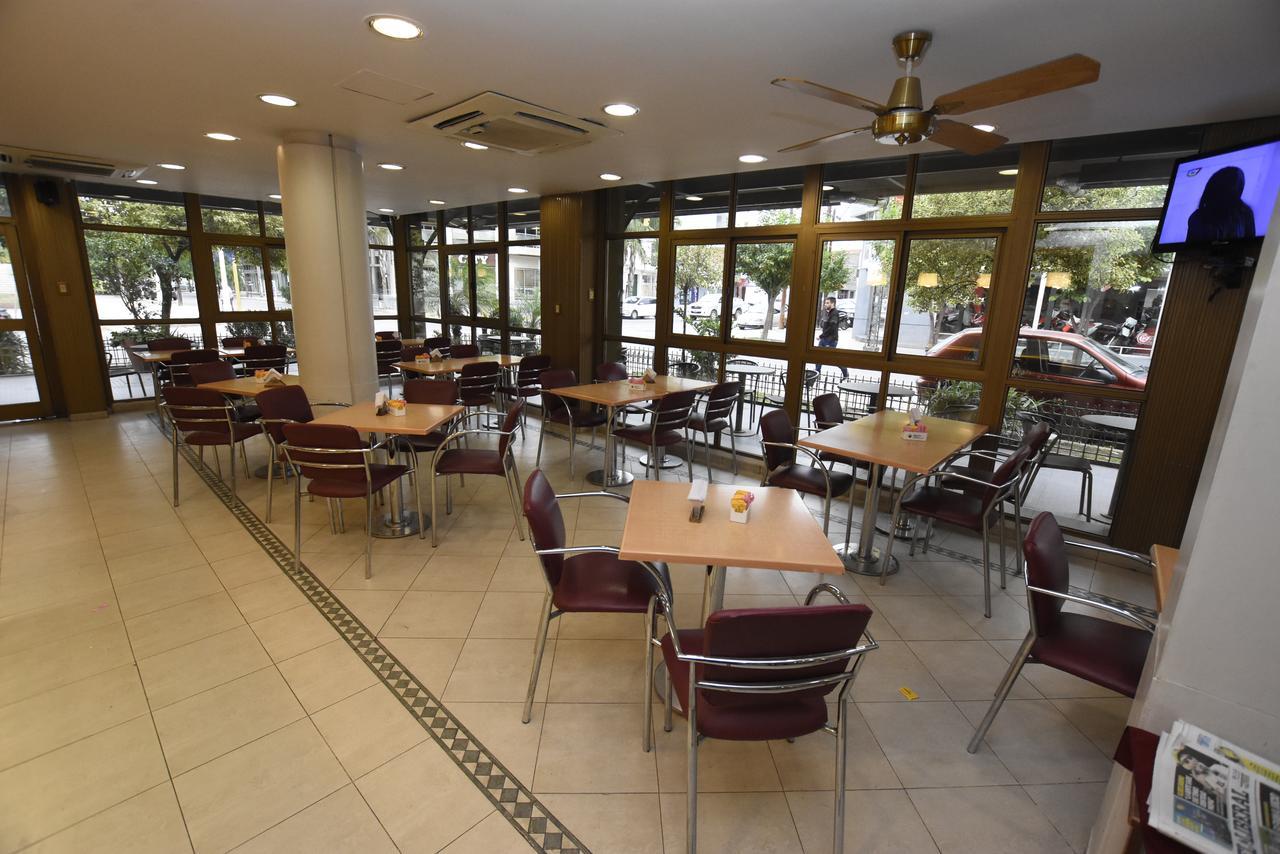 Hotel Coventry Santiago del Estero Bagian luar foto